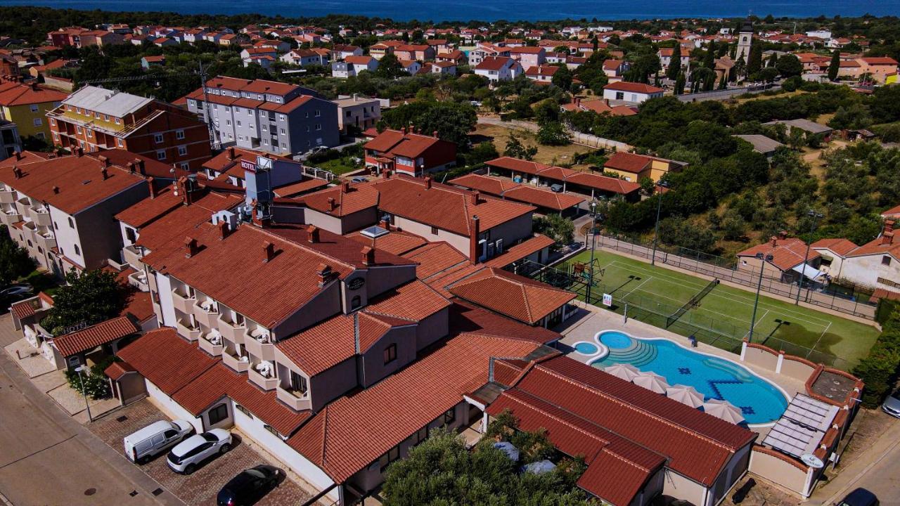 Hotel Villa Letan Фажана Экстерьер фото