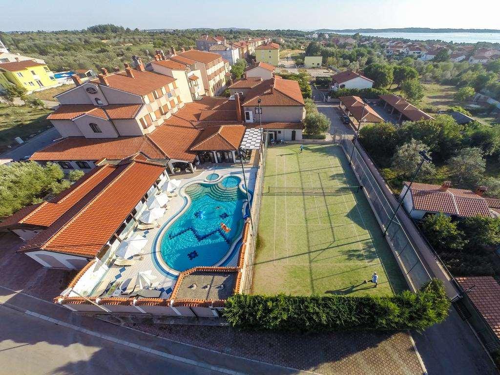 Hotel Villa Letan Фажана Экстерьер фото